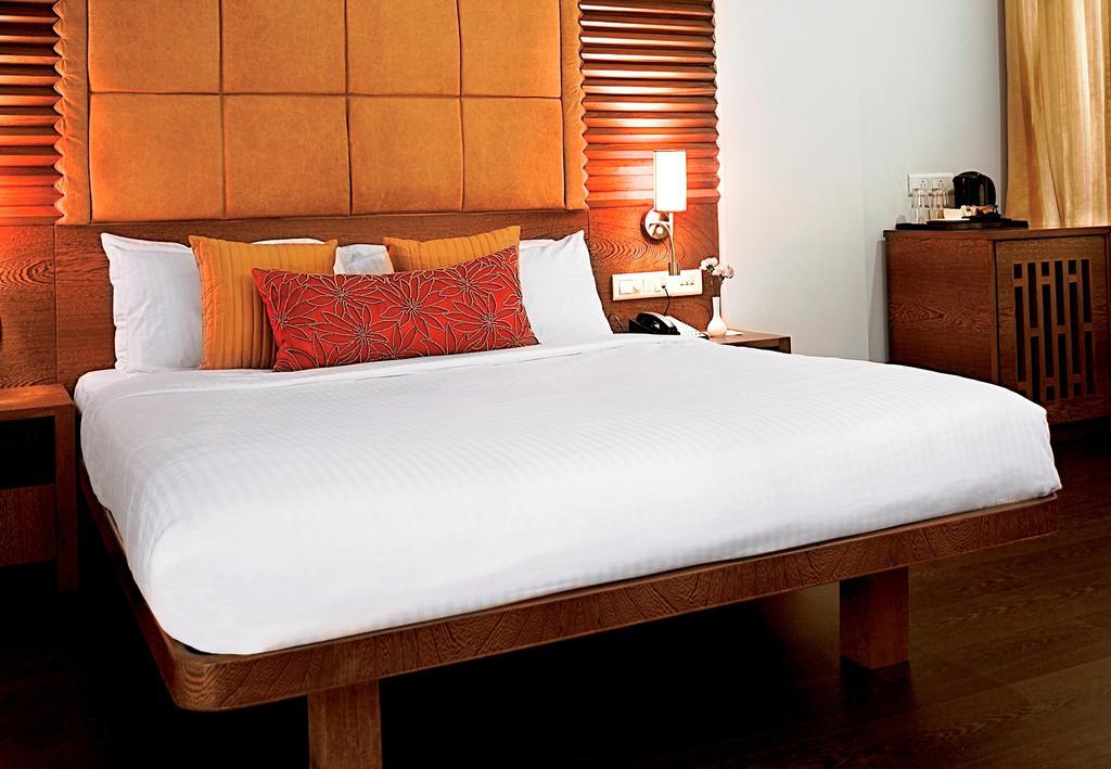 Hotel Jewel Of Chembur Mumbai Exterior photo