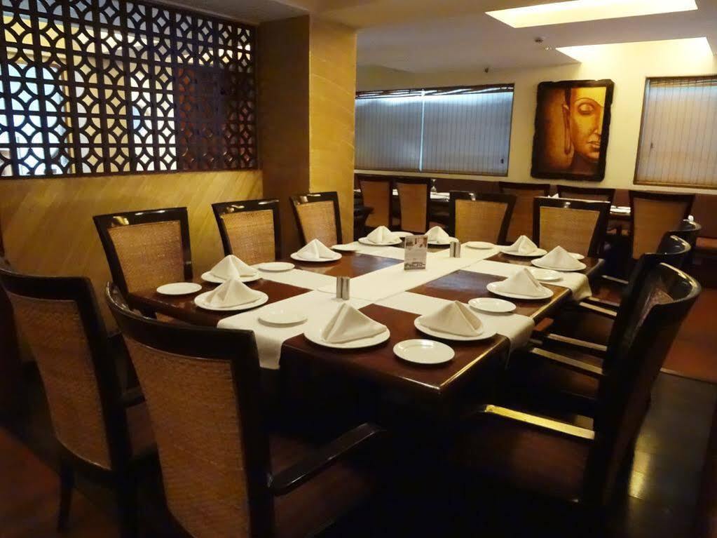 Hotel Jewel Of Chembur Mumbai Exterior photo